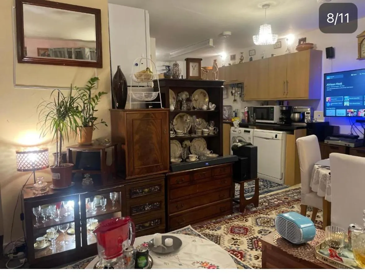 Apartment Room In Zone 2 London